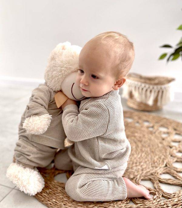 sweter_cannafly_materiał_konopny